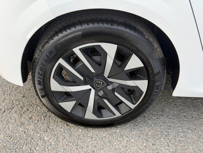 Peugeot 208 Hybrid 100 e-DCS6 Style blanc de 2025