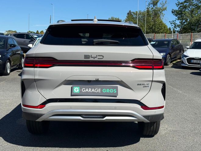 BYD Seal U 1.5l DM-i 324 ch AWD PHEV Design beige de 2026