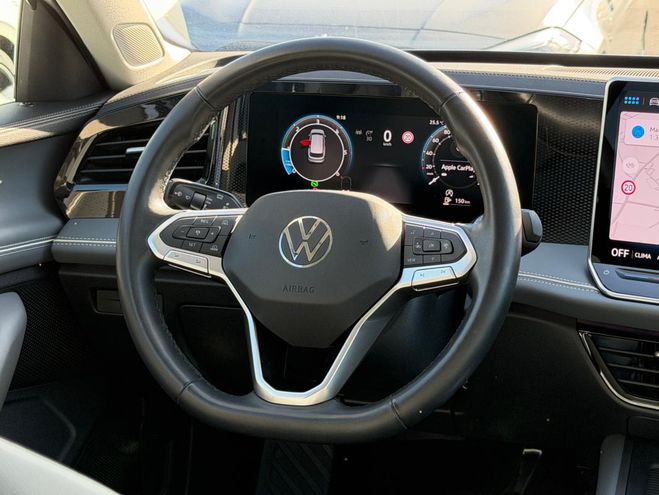 Volkswagen Passat 2.0 TDI EVO SCR 150 DSG7 Life Plus blanc de 2024