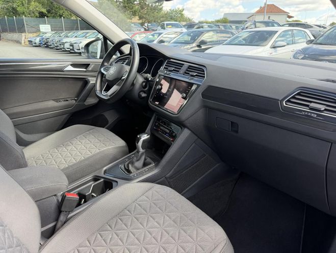 Volkswagen Tiguan 2.0 TDI 150ch DSG7 Life gris de 2022