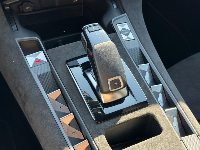 Citroen DS7 BlueHDi 180 EAT8 Performance Line gris de 2019
