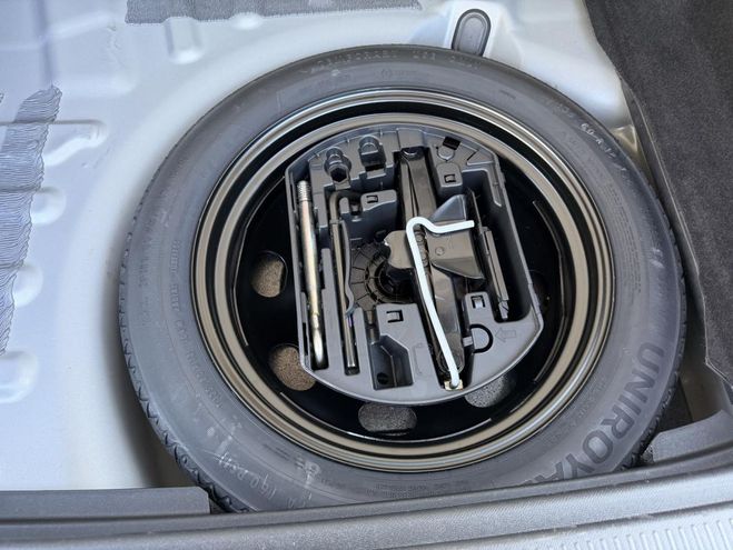 Citroen DS7 BlueHDi 180 EAT8 Performance Line gris de 2019