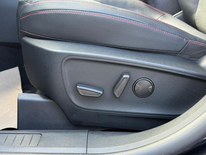 Ford Kuga 2.0 TDCi 120 S&S 4x2 Powershift ST-Line noir de 2023
