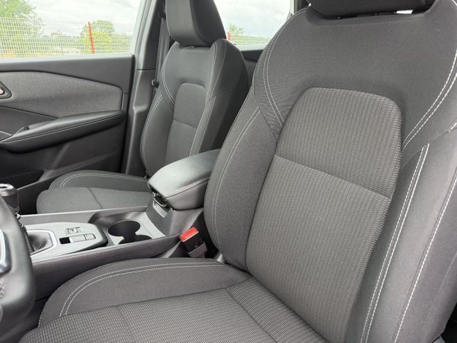 Nissan Qashqai Mild Hybrid 140 ch N-Connect blanc de 2025