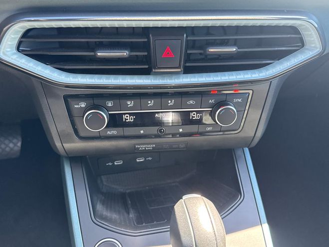 Seat Arona 1.0 TSI 115 ch Start/Stop DSG7 Xperience blanc de 2025