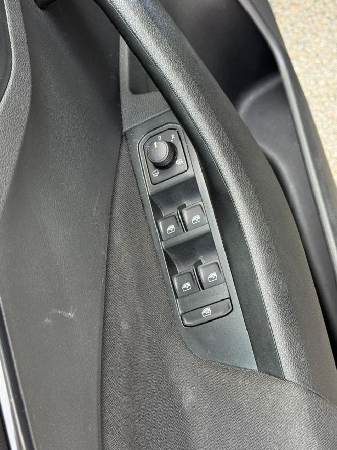 Skoda Kamiq 1.0 TSI Evo 2 116 ch BVM6 Selection noir de 2024