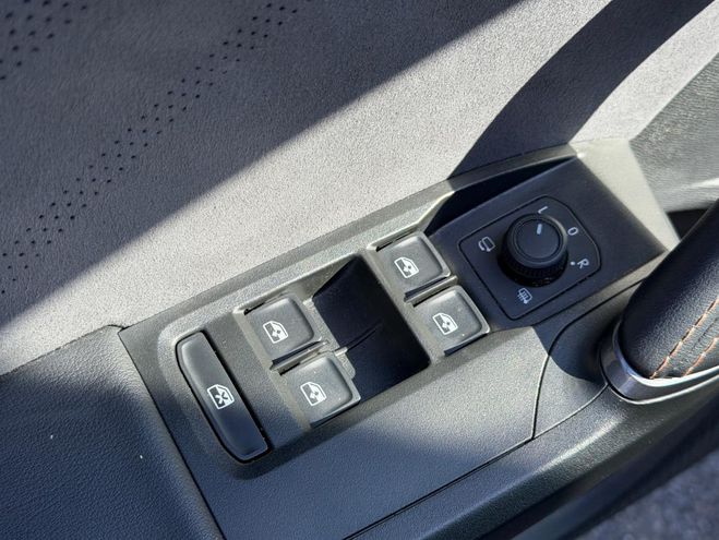 Cupra Formentor 1.5 eTSI Hybrid 150 ch DSG7 V noir de 2025