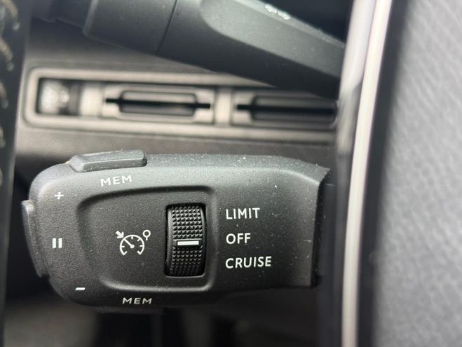 Peugeot 3008 BlueHDi 130ch S&S BVM6 Active Pack gris fonc� de 2021