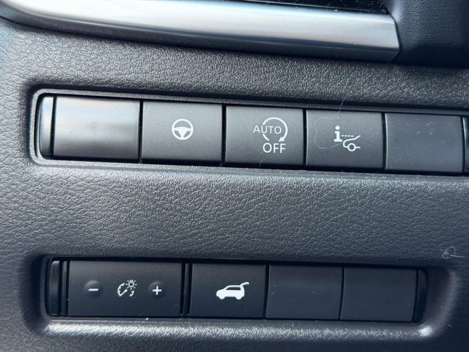 Nissan Qashqai 2021 Mild Hybrid 140 ch Tekna blanc de 2022