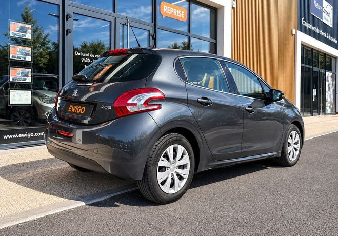 Peugeot 208 GENERATION-I 1.4 HDI 70ch Active RADAR D Autre de 2013