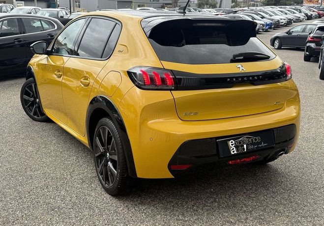 Peugeot 208 1.2 100CH S&S GT EAT8 Jaune de 2022