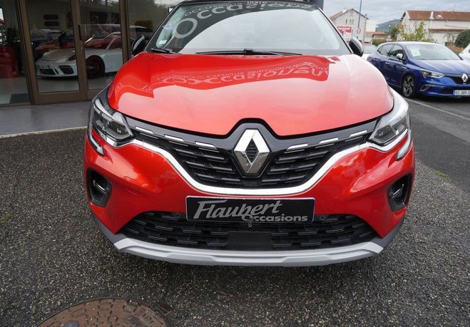 Renault Captur II 1.3 TCE 130CH FAP INTENS EDC Rouge de 2019