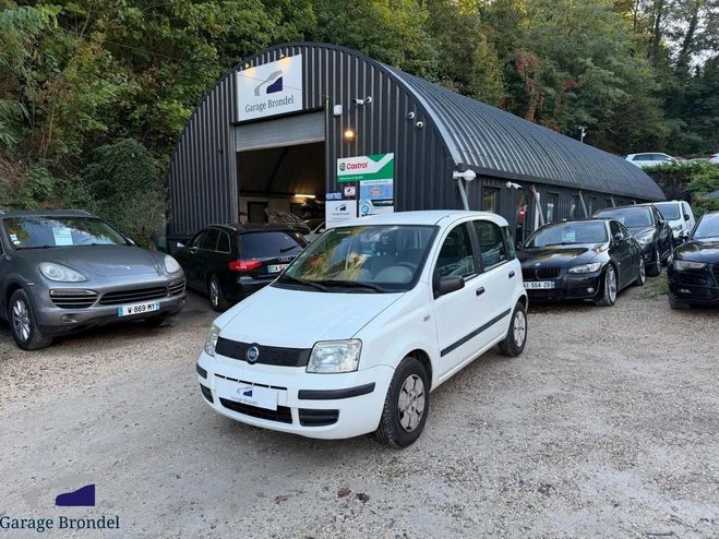 Fiat Panda 1.1i 54cv 3�me Main Blanc de 2004