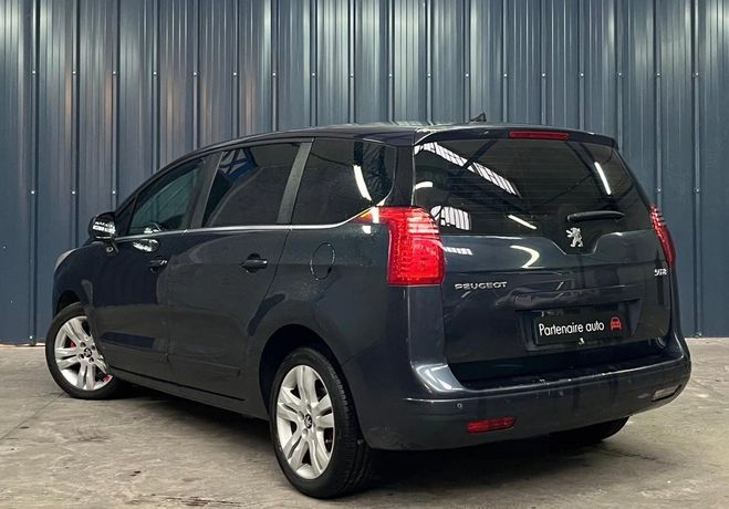 Peugeot 5008 1.6 HDI 110 7 PLACES - Garantie 1 an - R Bleu de 2012