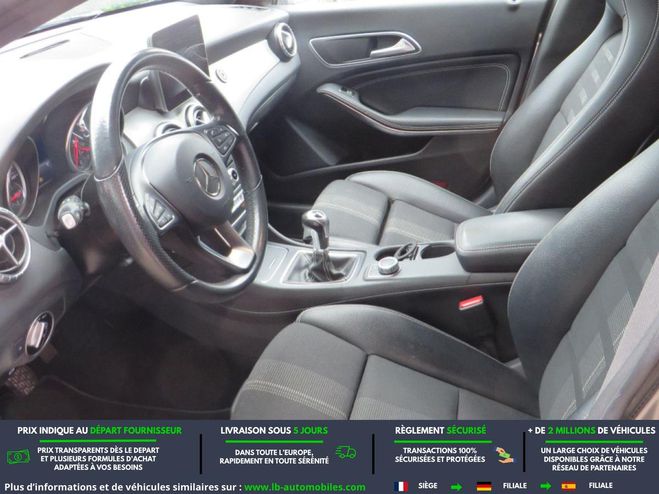 Mercedes Classe CLA CLA 180 Gris M�tallique de 2016