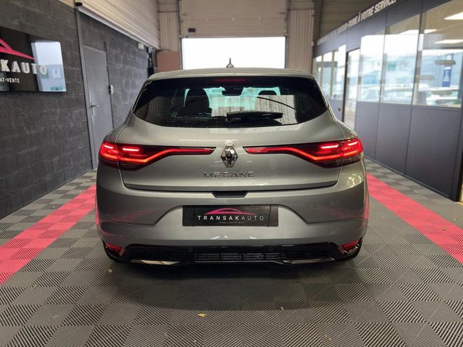 Renault Megane IV INTENS 1.5 DCI 115 CV EDC Apple car P Bleu de 2021