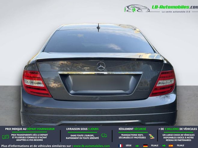 Mercedes Classe C 63 AMG A Gris M�tallique de 2014