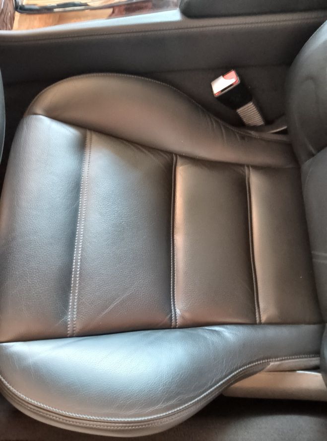 Jaguar XKR COUP� V8 5.0i 510ch BVA6 gris de 2010
