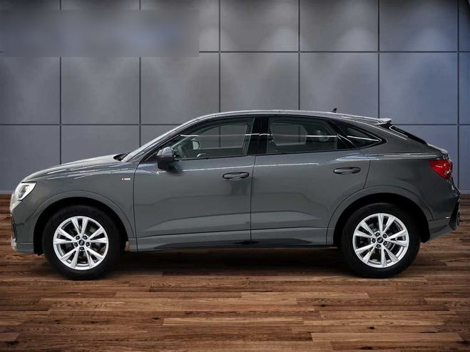 Audi Q3 35 TFSI S line S tronic gris anthracite de 2024