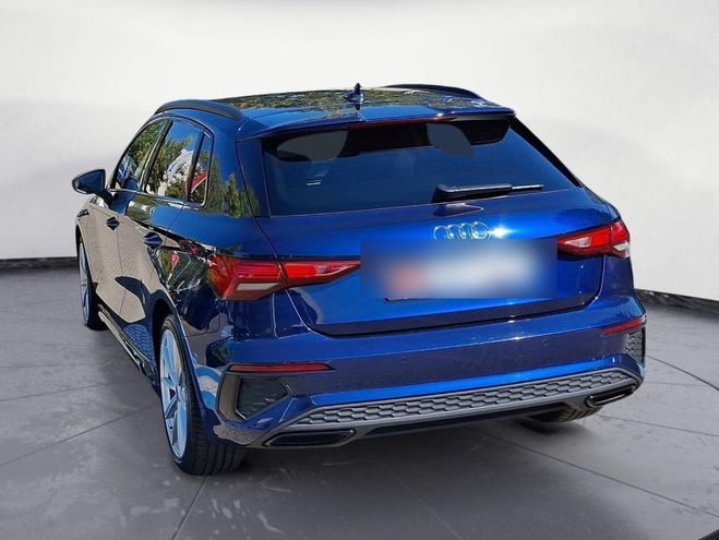 Audi A3 35 TFSI S line bleu azur de 2022