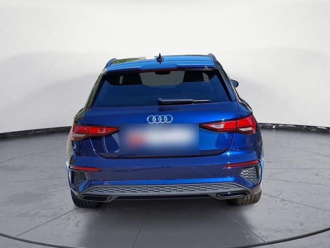 Audi A3 35 TFSI S line bleu azur de 2022
