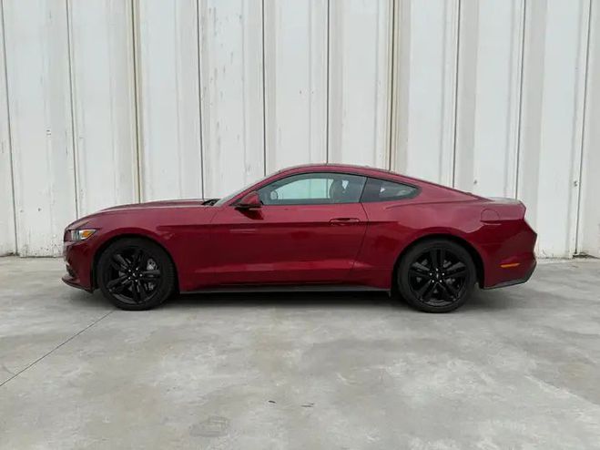 Ford Mustang 2.3 EcoBoost bordeaux de 2017