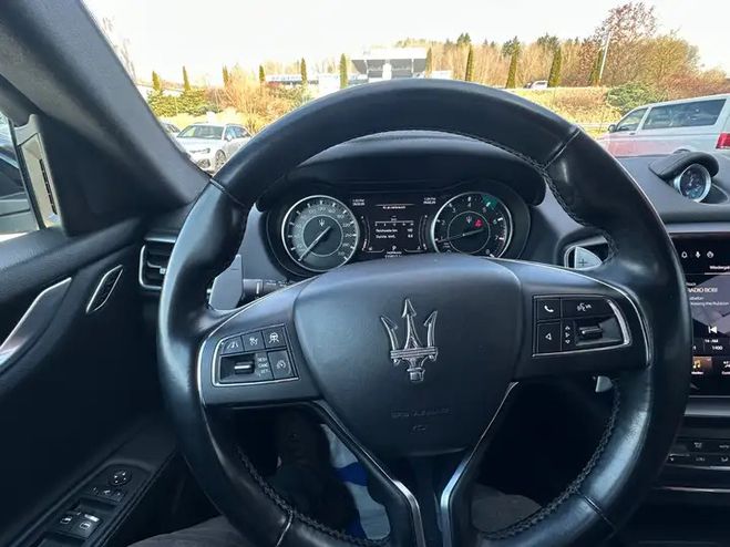 Maserati Ghibli Hybrid 2.0 8 rapports automatique noir de 2022