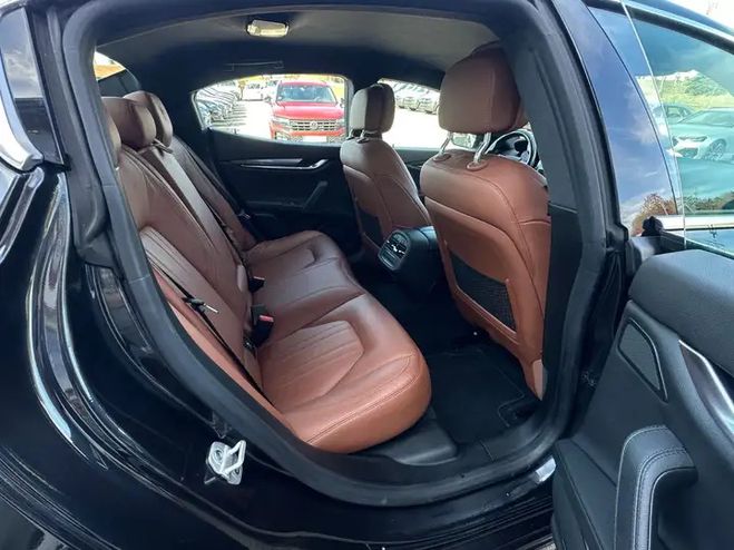 Maserati Ghibli Hybrid 2.0 8 rapports automatique noir de 2022