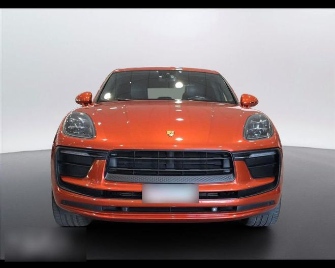 Porsche Macan 2.0 Turbo PDK 265 ch orange de 2023