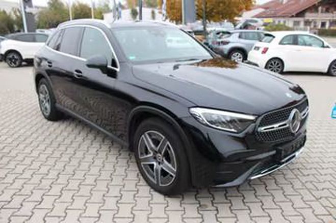 Mercedes GLC 200 d 4MATIC Edition AMG Line - SUV Dies noir de 2025