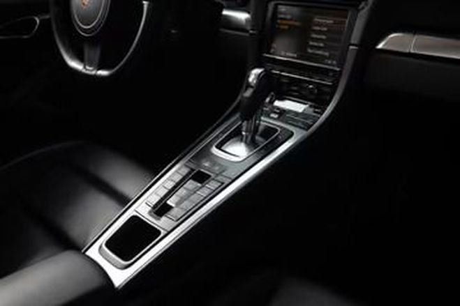 Porsche 911 type 991 911 (991) Carrera S Cabriolet - Coup� Sp blanc de 2015