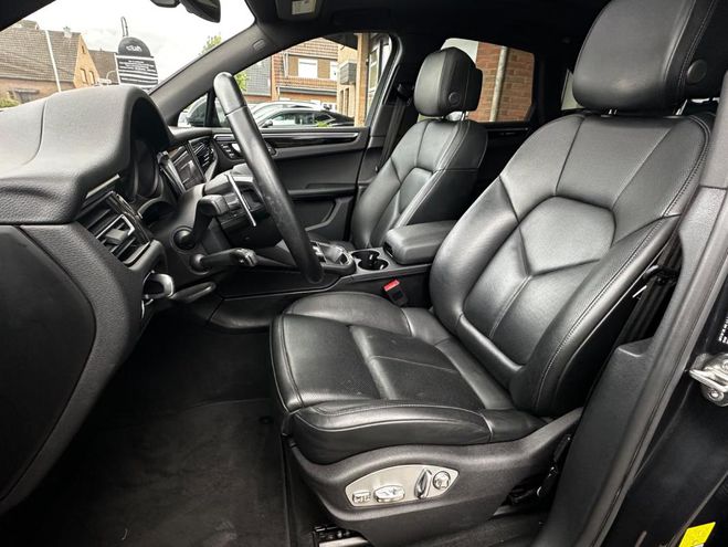 Porsche Macan - Bose Toit panoramique Si�ges chauffant noir de 2024