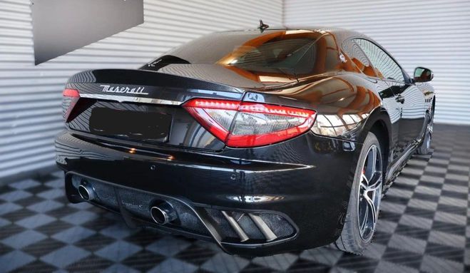 Maserati Gran Turismo 4.7 V8 MC - Bose noir de 2015