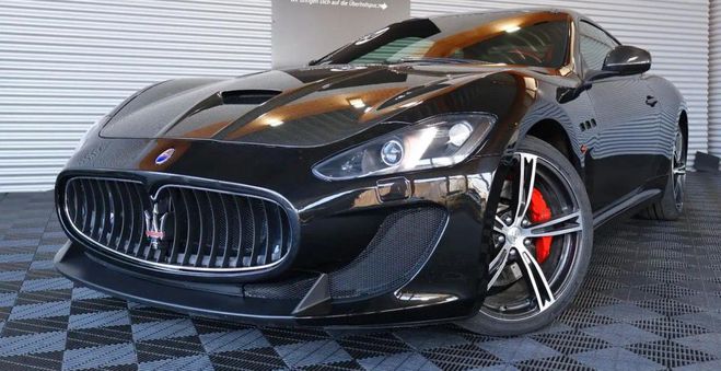 Maserati Gran Turismo 4.7 V8 MC - Bose noir de 2015