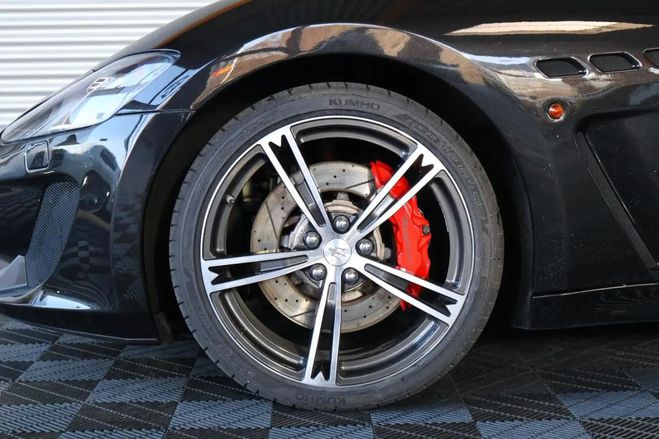 Maserati Gran Turismo 4.7 V8 MC - Bose noir de 2015
