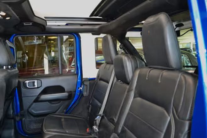 Jeep Wrangler 2.0 T-GDi Overland 4x4 bleu de 2020