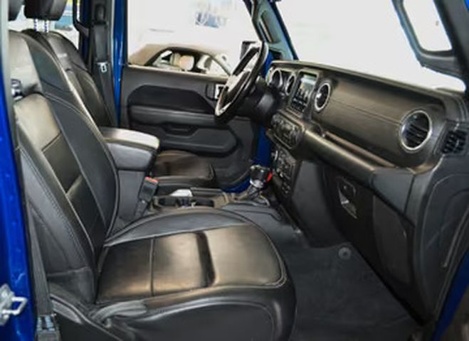 Jeep Wrangler 2.0 T-GDi Overland 4x4 bleu de 2020