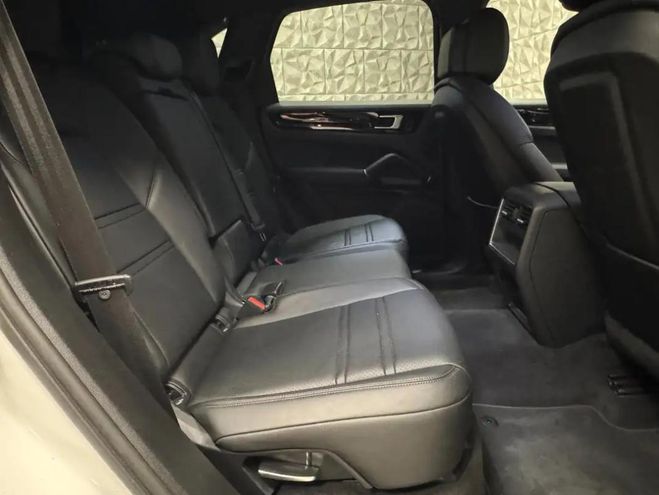 Porsche Cayenne  blanc de 2019