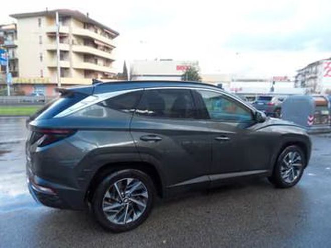 Hyundai Tucson 1.6 T-GDI 48V DCT XLine - Automatique Mi gris de 2021
