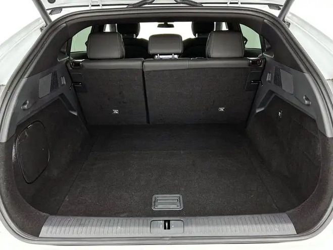 Xpeng G6 Performance AWD blanc de 2025