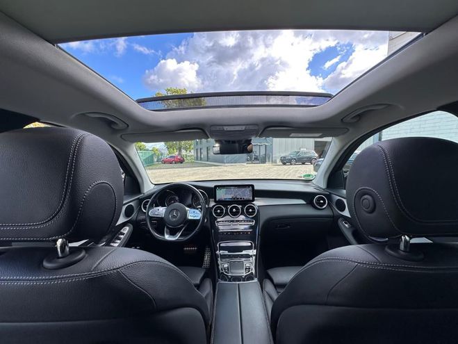 Mercedes GLC 300 e 4MATIC AMG Line blanc de 2021