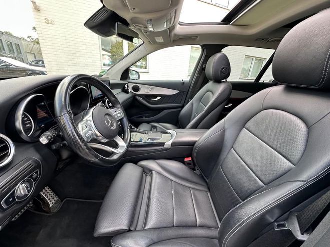 Mercedes GLC 300 e 4MATIC AMG Line blanc de 2021