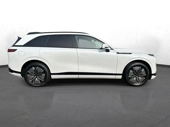 Xpeng G9 RWD Propulsion 78 kWh Xpilot blanc de 2025