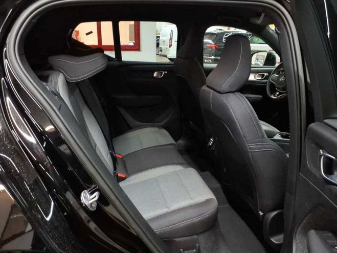 Volvo XC40 B3 Core - Bo�te automatique DKG Harman K noir de 2023
