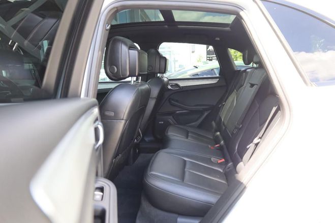 Porsche Macan GTS - Toit panoramique Bose Jantes 20