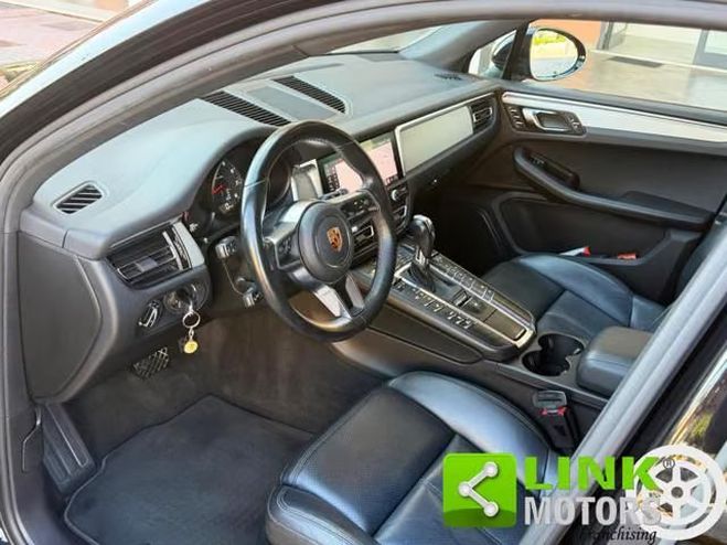 Porsche Macan 2.0 Turbo PDK 245 ch noir de 2019