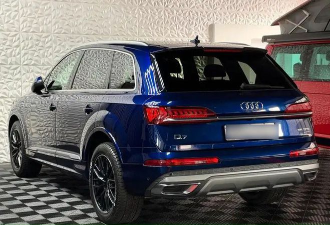 Audi Q7 55 TFSI quattro S line bleu de 2022