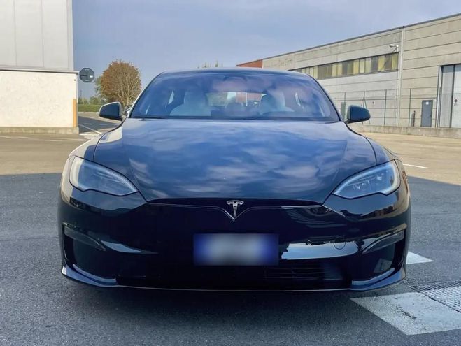 Tesla Model S  blanc de 2023