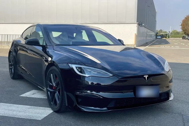 Tesla Model S  blanc de 2023