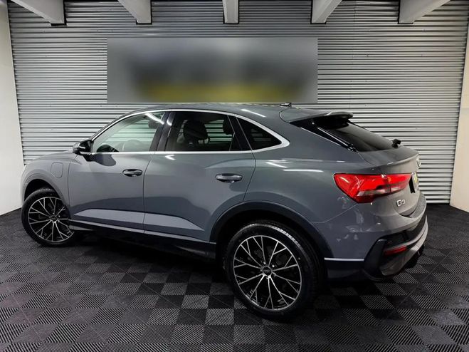 Audi Q3 45 TFSI e S line S tronic noir de 2022